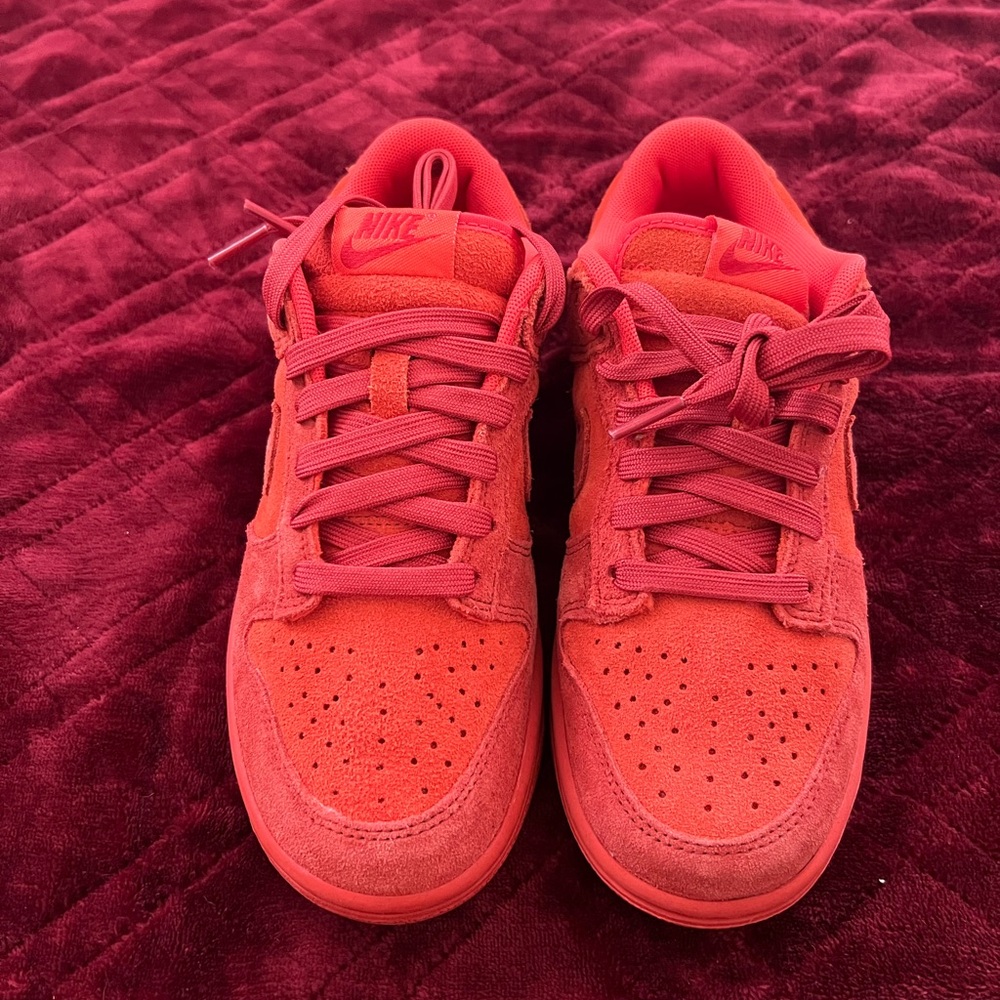 Women’s Nikes Red /Lava Sneakers.  New.  No Box